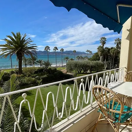 Charming With Seaview