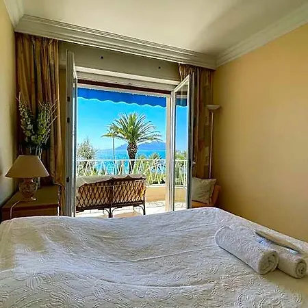 Charming With Seaview