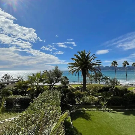 Charming With Seaview